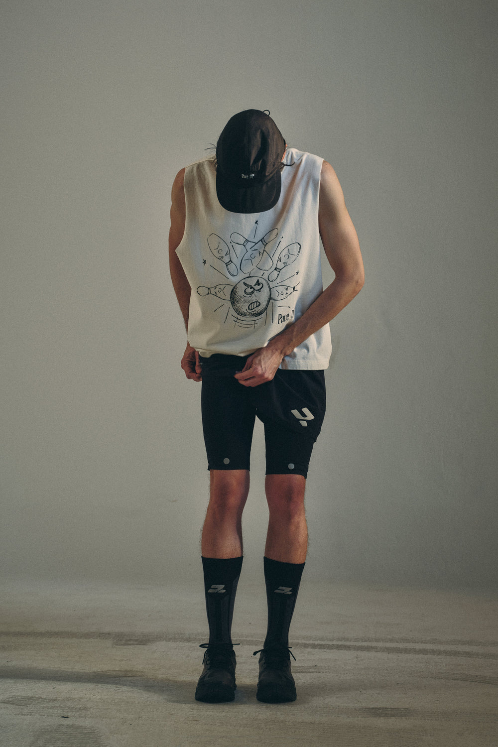 DT2 DRUMMER TANK STRIKE OFF WHITE