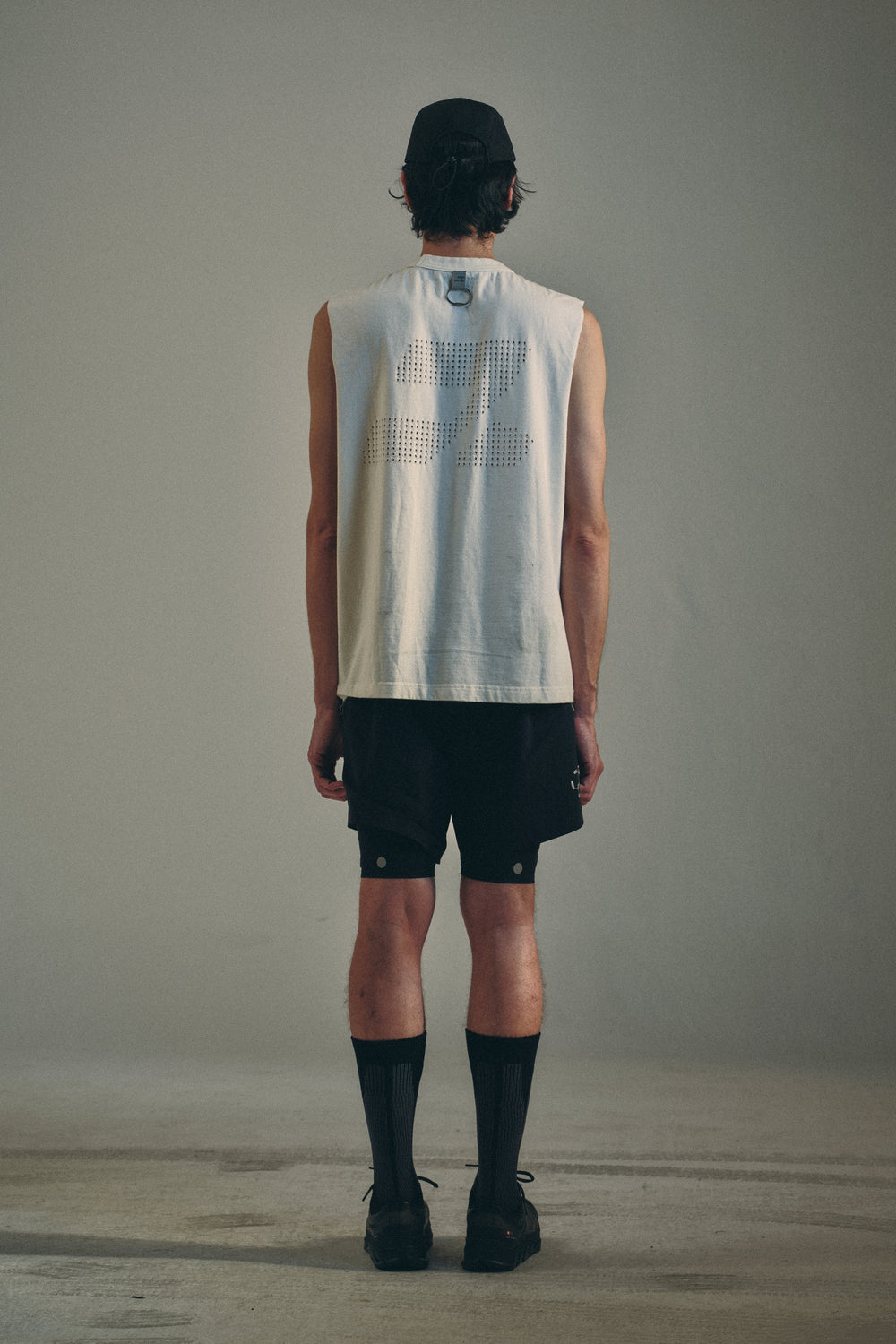 DT2 DRUMMER TANK STRIKE OFF WHITE