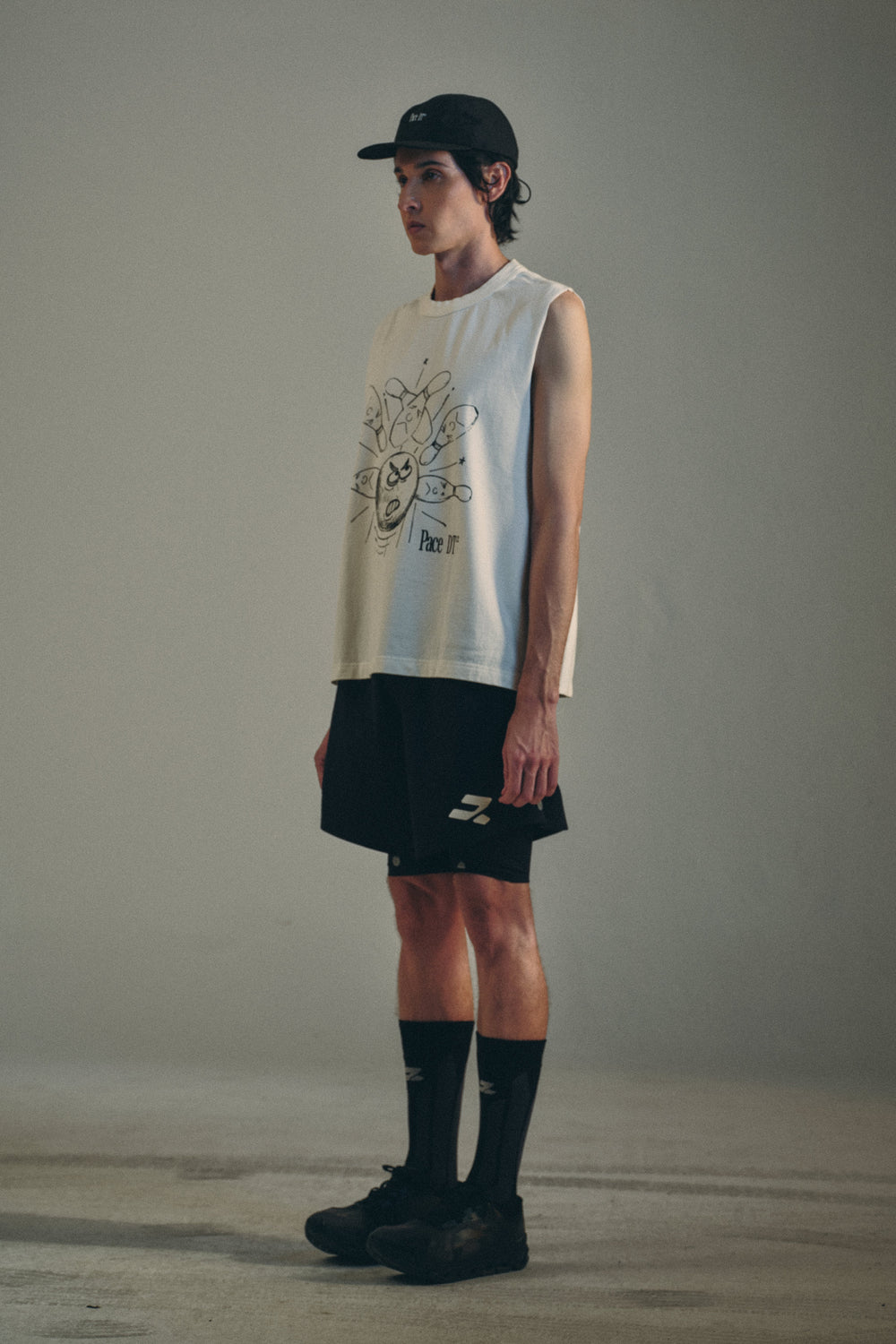 DT2 DRUMMER TANK STRIKE OFF WHITE