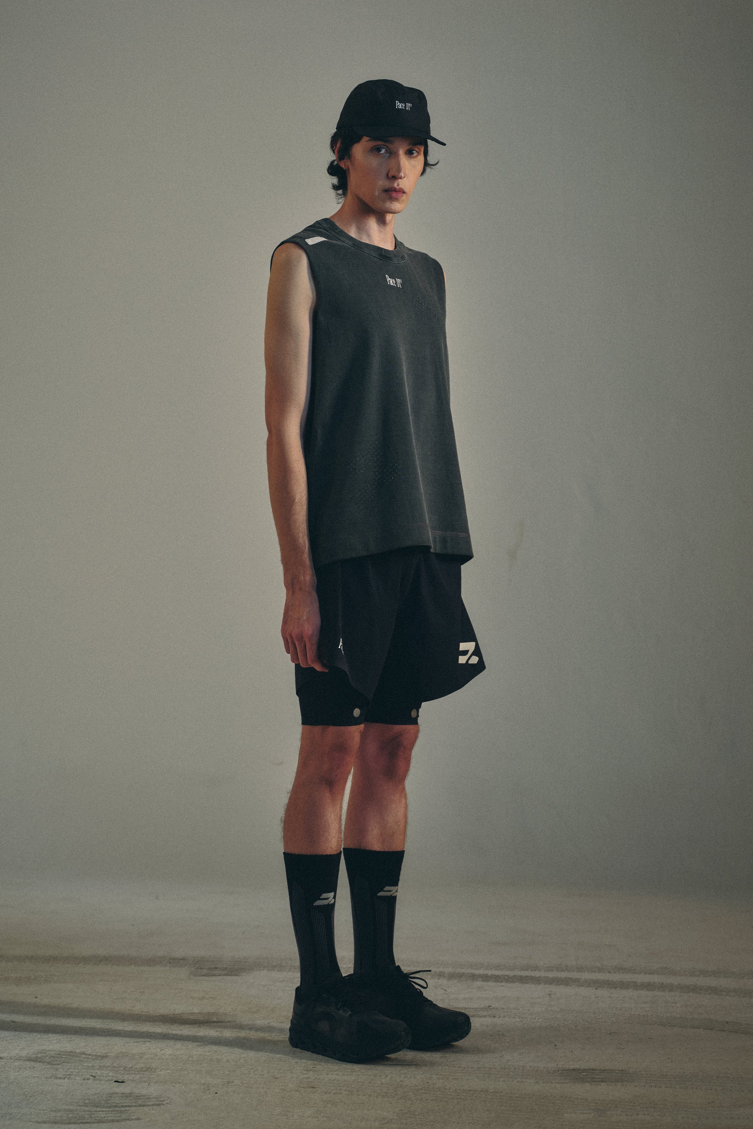DT2 LOGO DRUMMER TANK SW BLACK