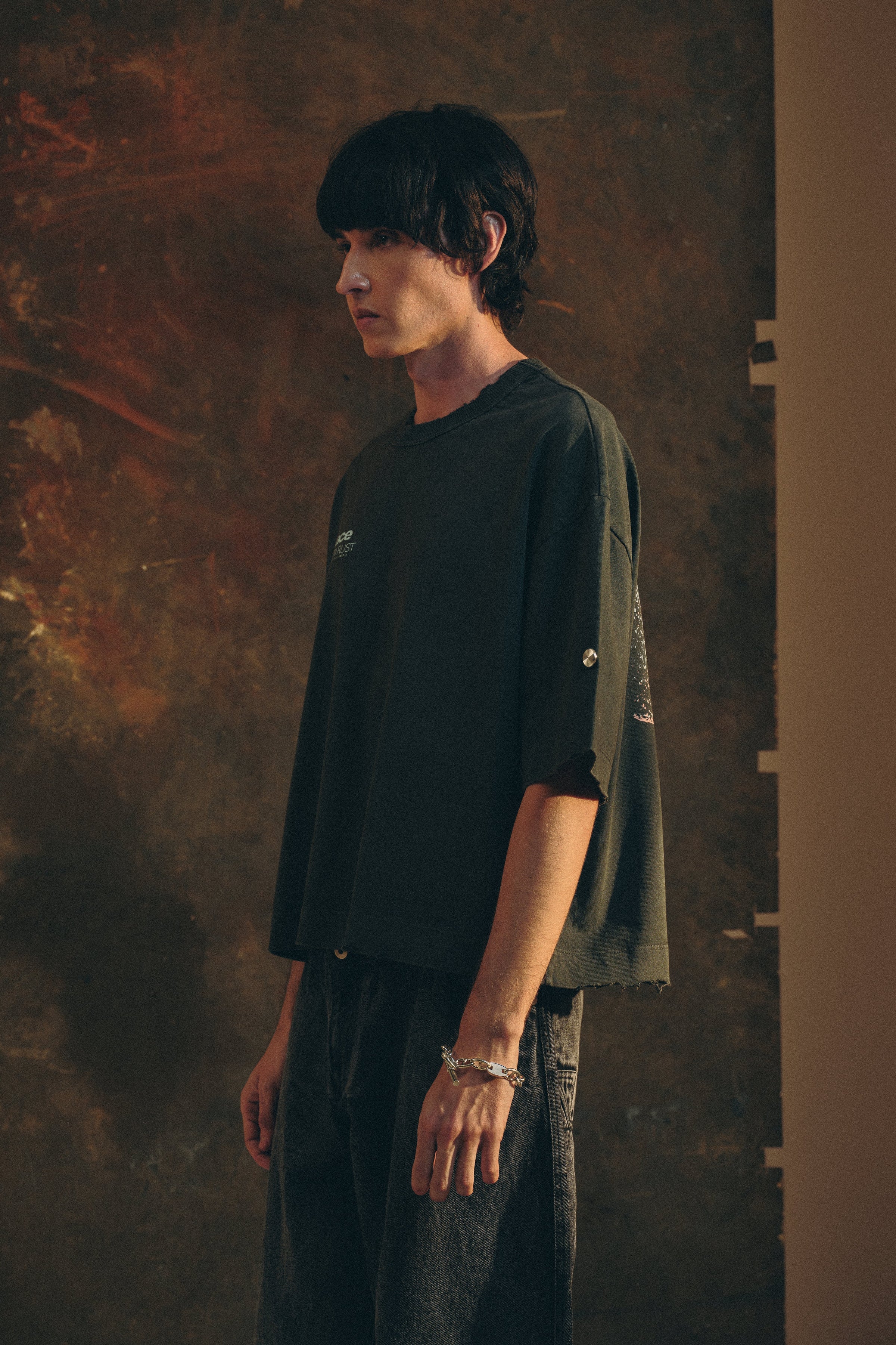 TEE YUGEN STONE WASHED BLACK OVERSIZED