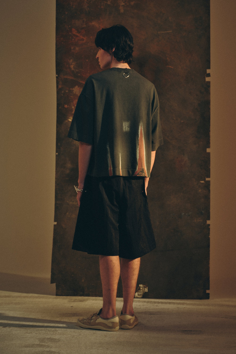 TEE RUST LEAK STONE WASHED BLACK OVERSIZED