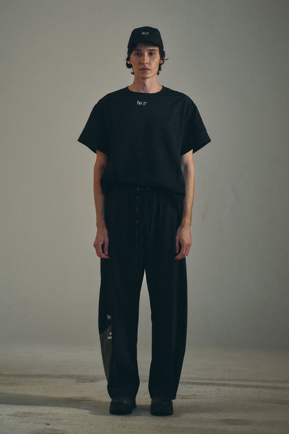 DT2 CURVED PANTS