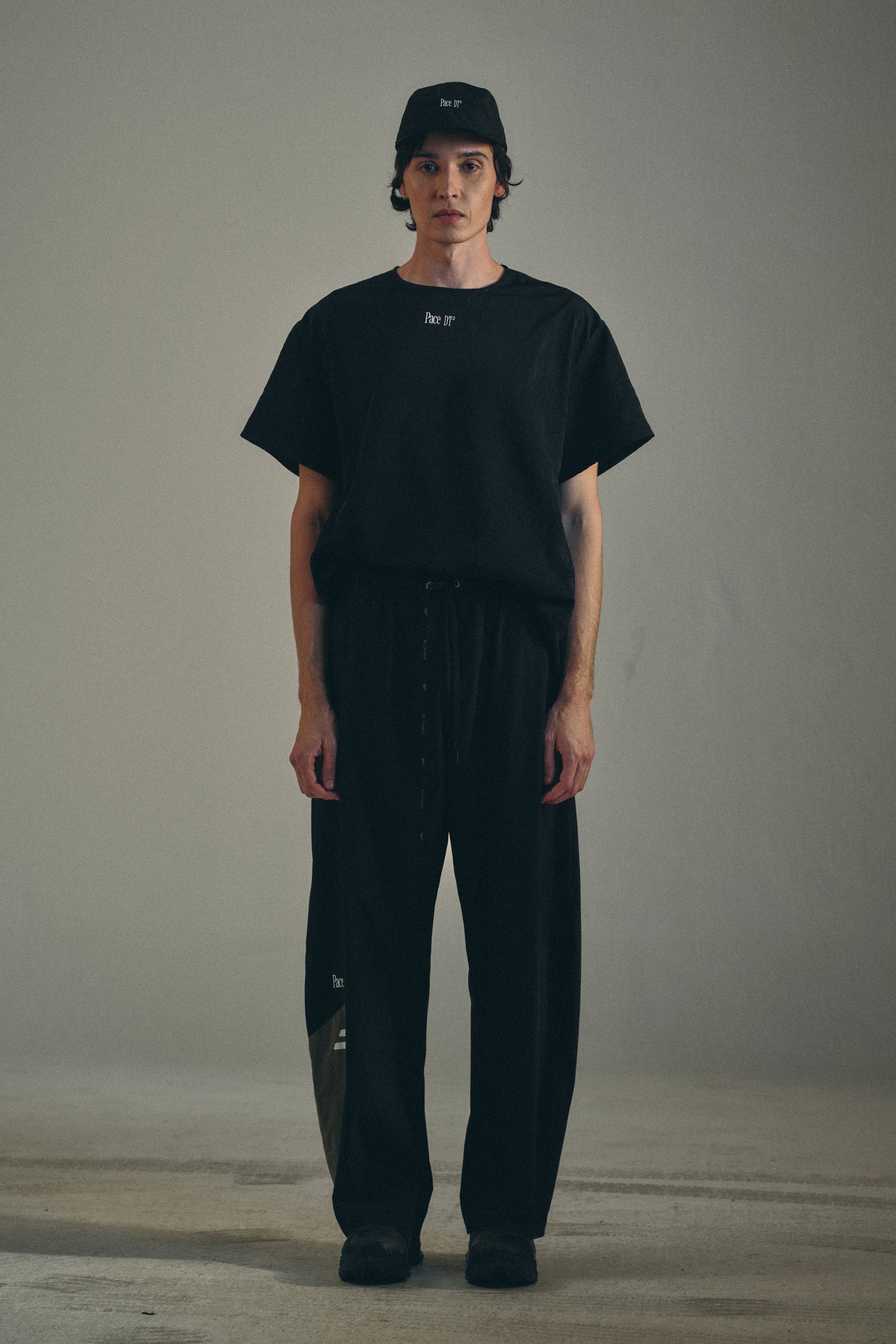 DT2 CURVED PANTS
