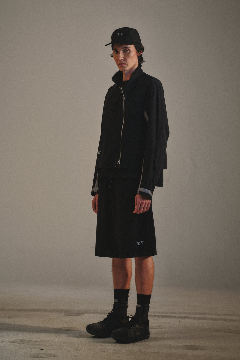DT2 LIGHTWEIGHT JACKET