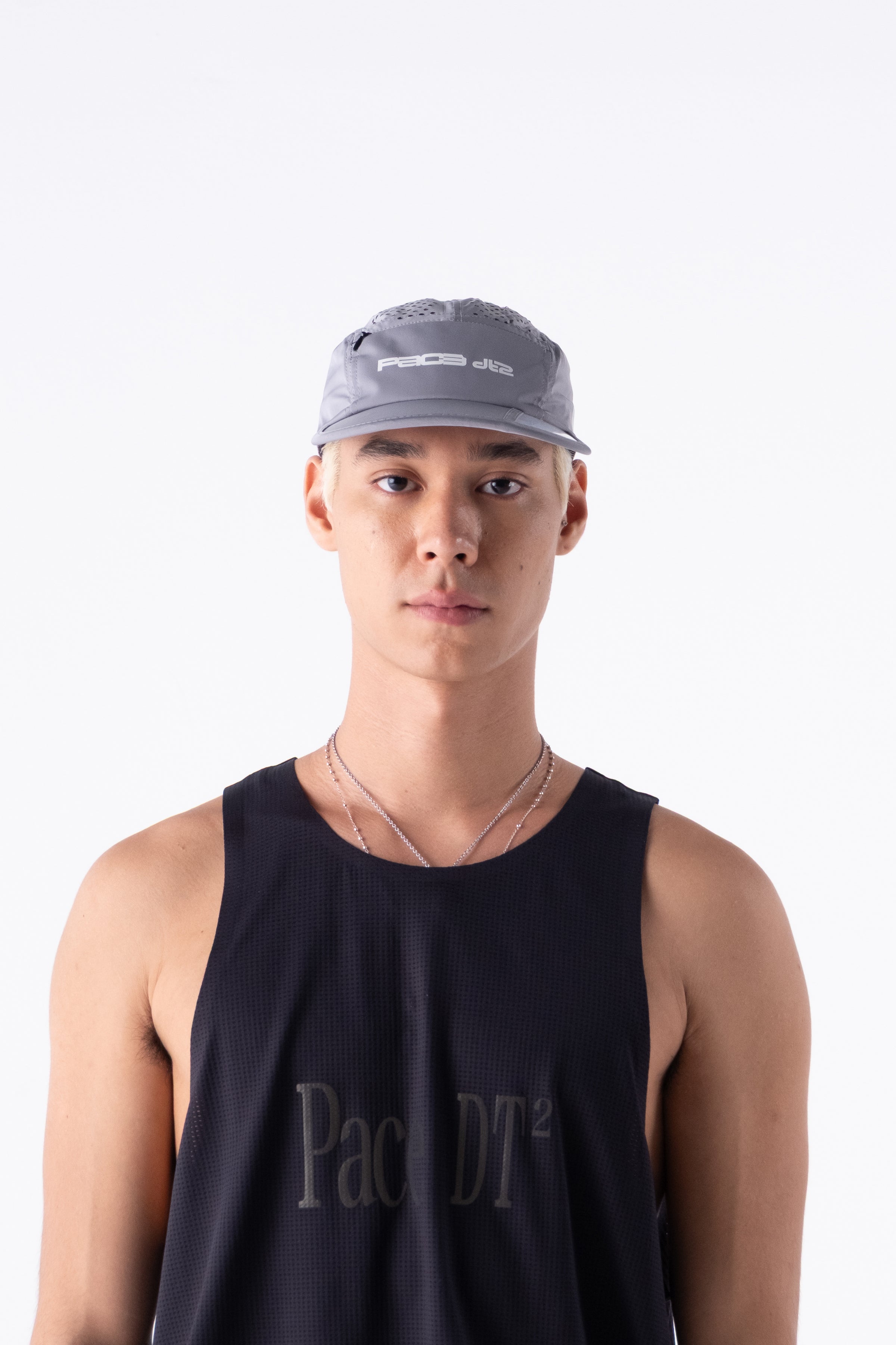 RED BULL DT2 RUNNER HAT SILVER