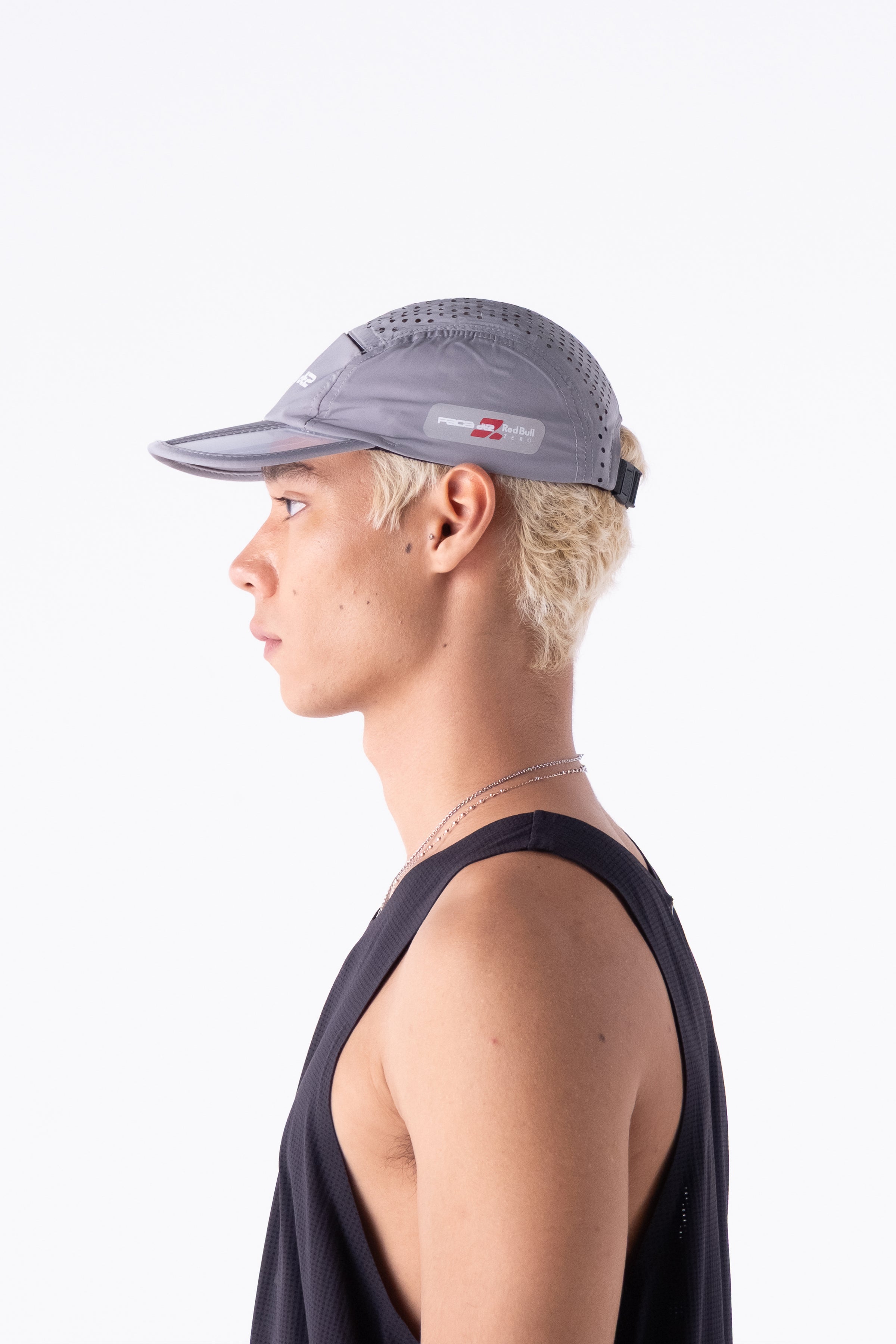 RED BULL DT2 RUNNER HAT SILVER