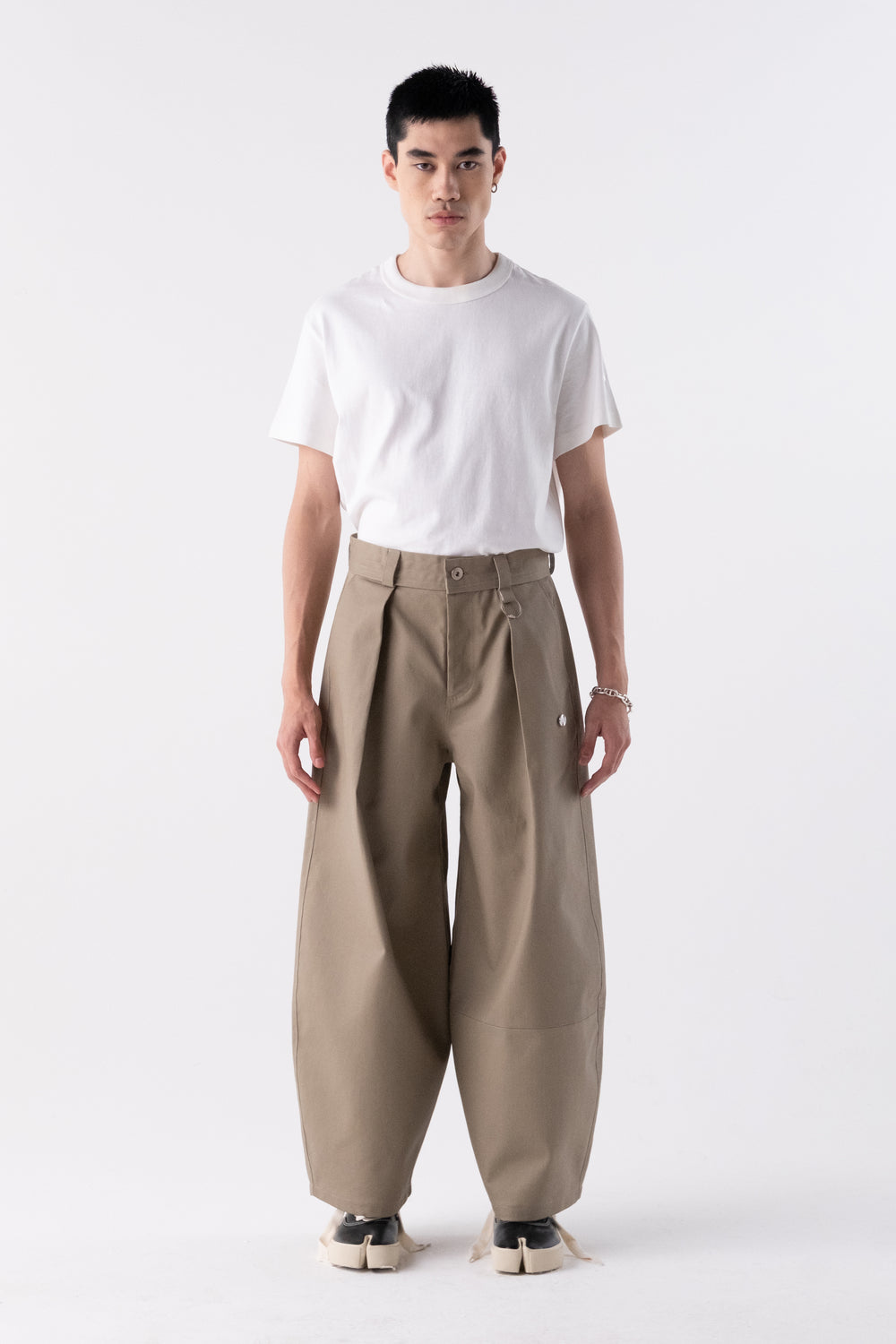 66 PANTS BEIGE