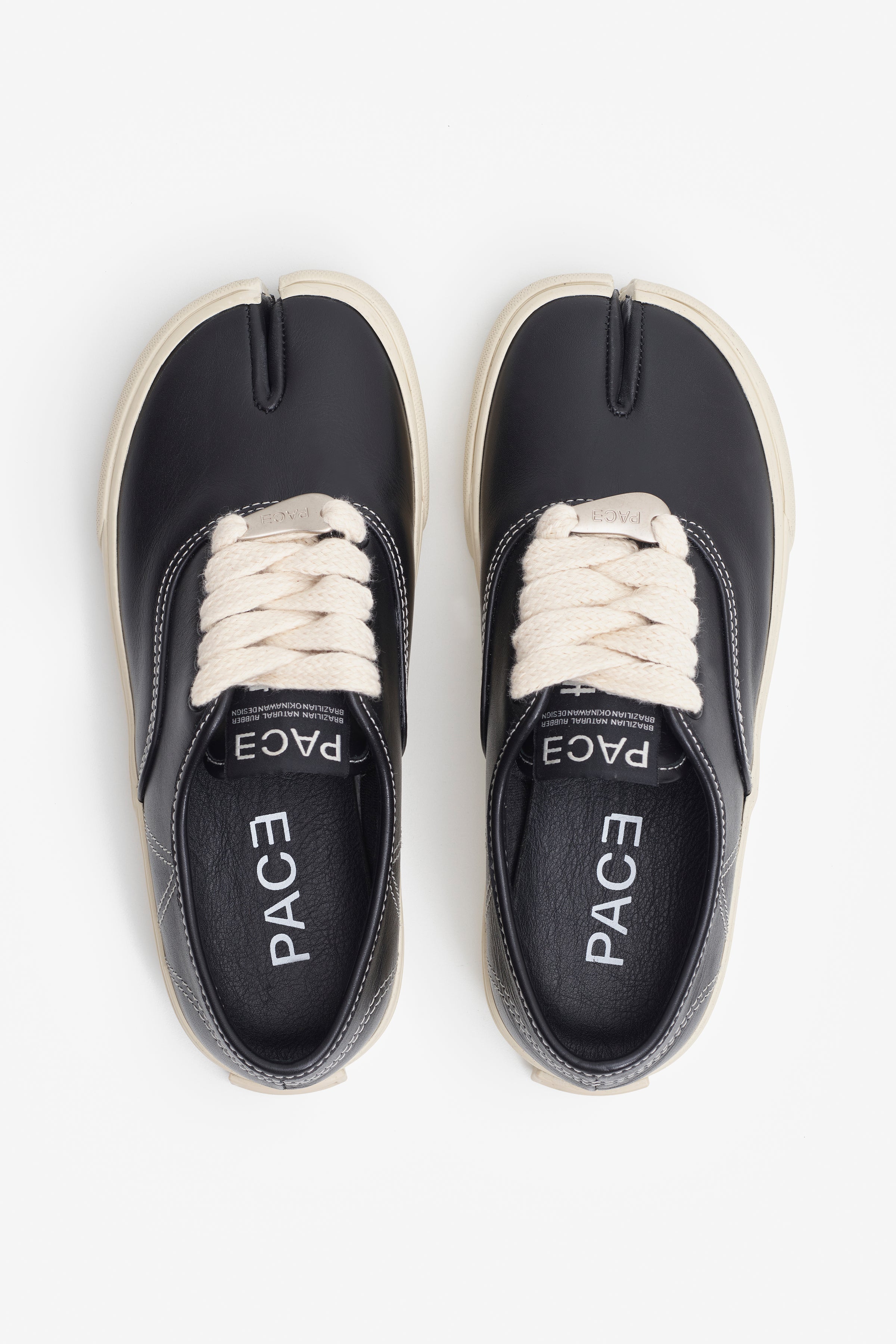 YOSHI'S TABI V2 LEATHER BLACK