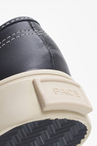 YOSHI'S TABI V2 LEATHER BLACK