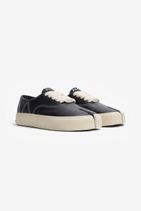 YOSHI'S TABI V2 LEATHER BLACK
