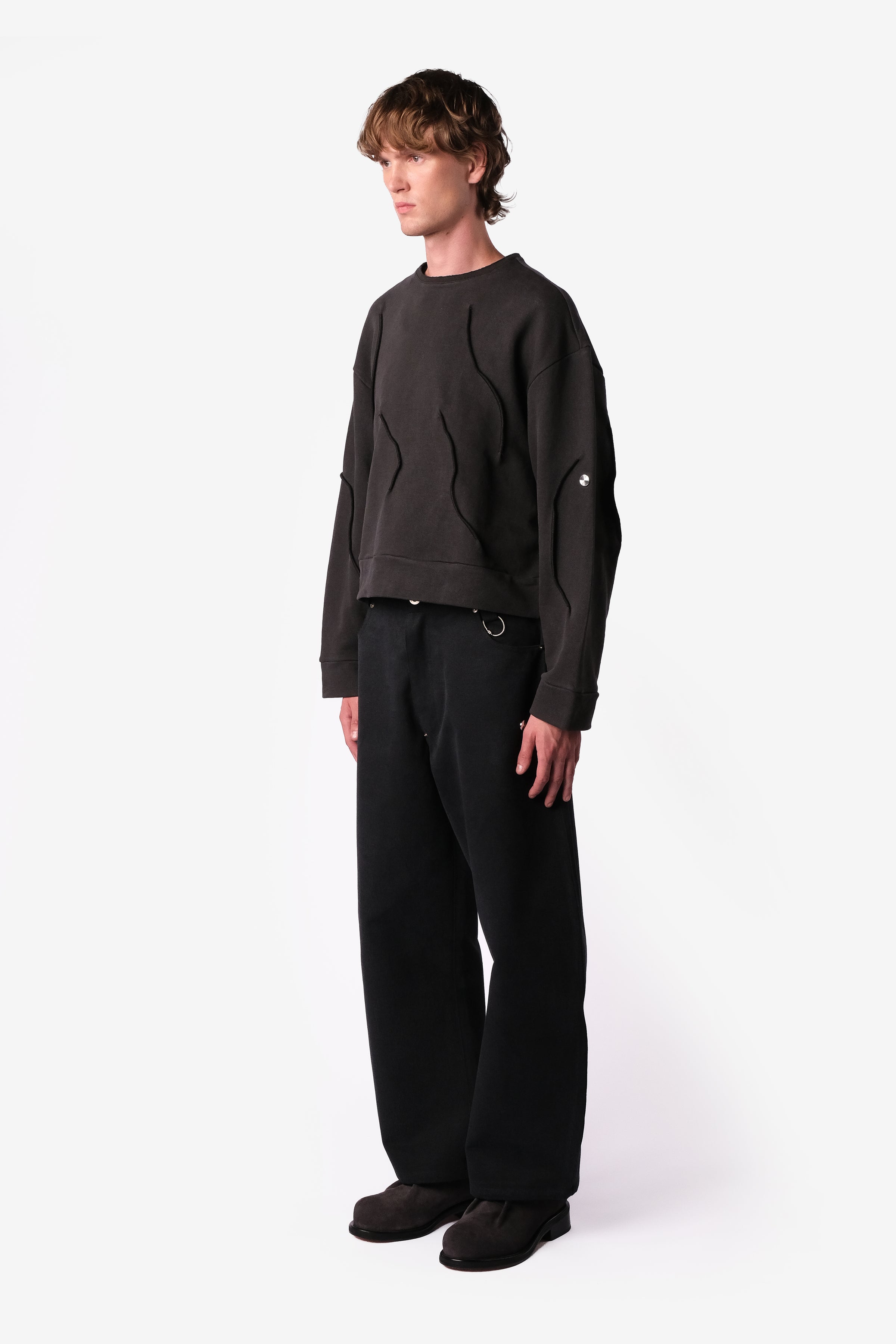 OVERLOCK SWEATER BLACK VINTAGE