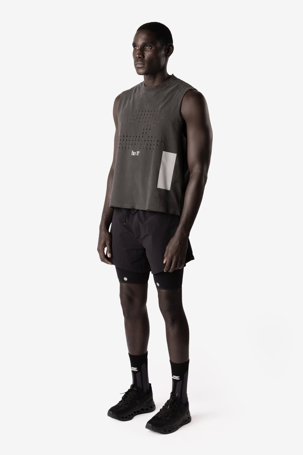 DT2 DRUMMER TANK STONE BLACK
