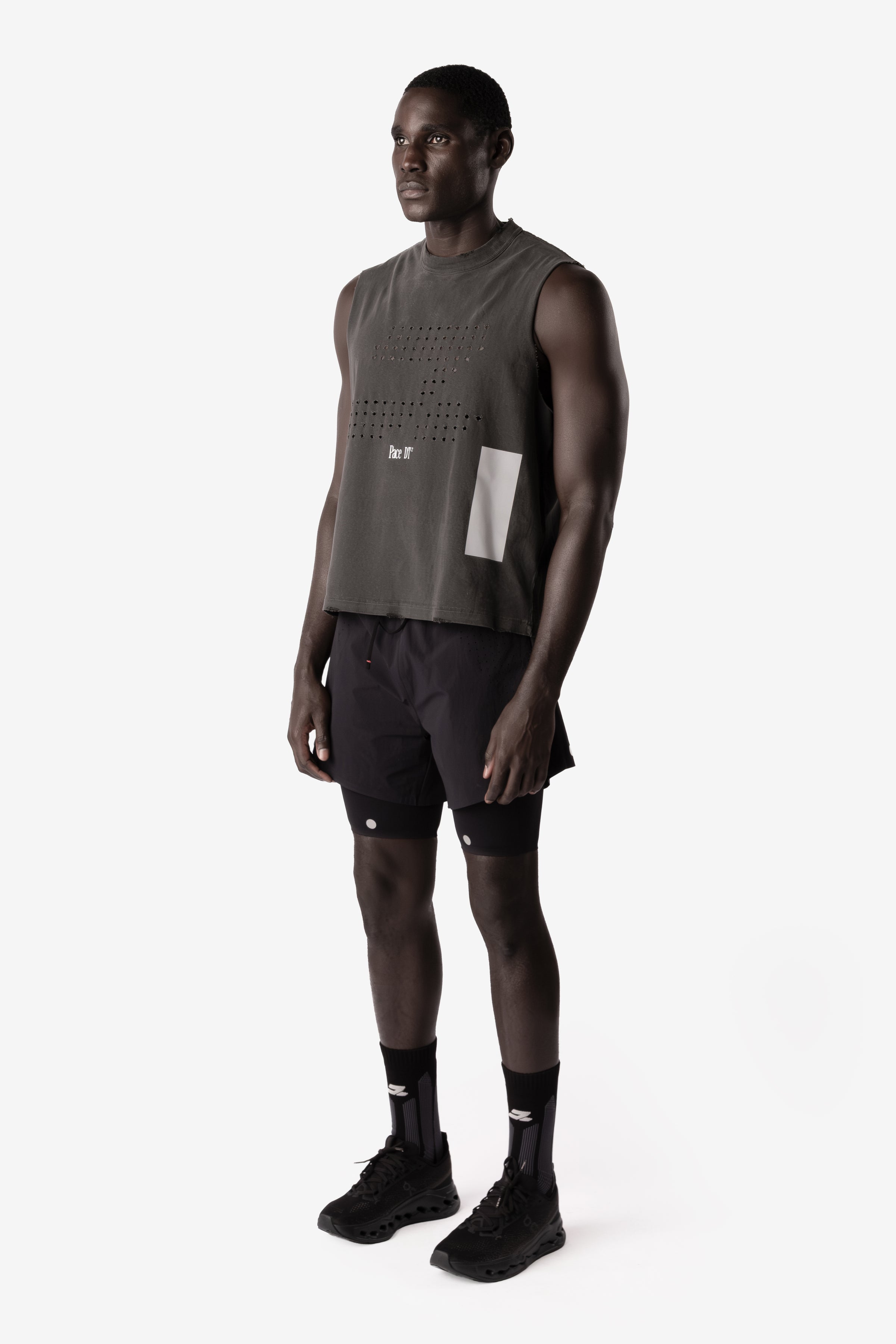 DT2 DRUMMER TANK STONE BLACK