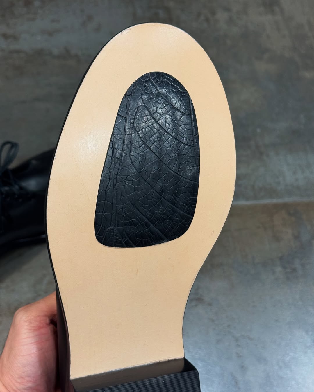 BUNNY TOMO SHOES SUEDE GREY