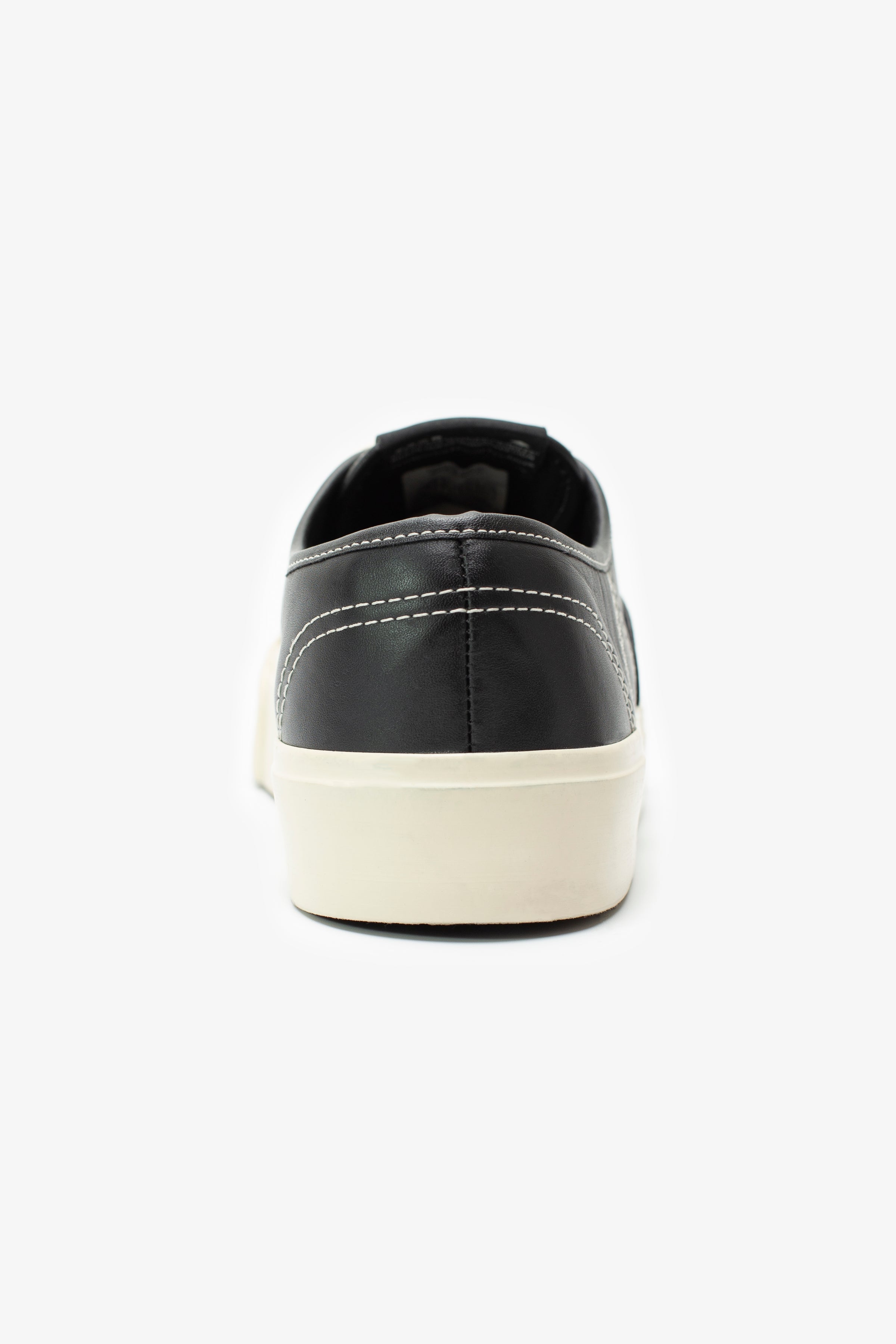 YOSHI'S TABI LEATHER BLACK