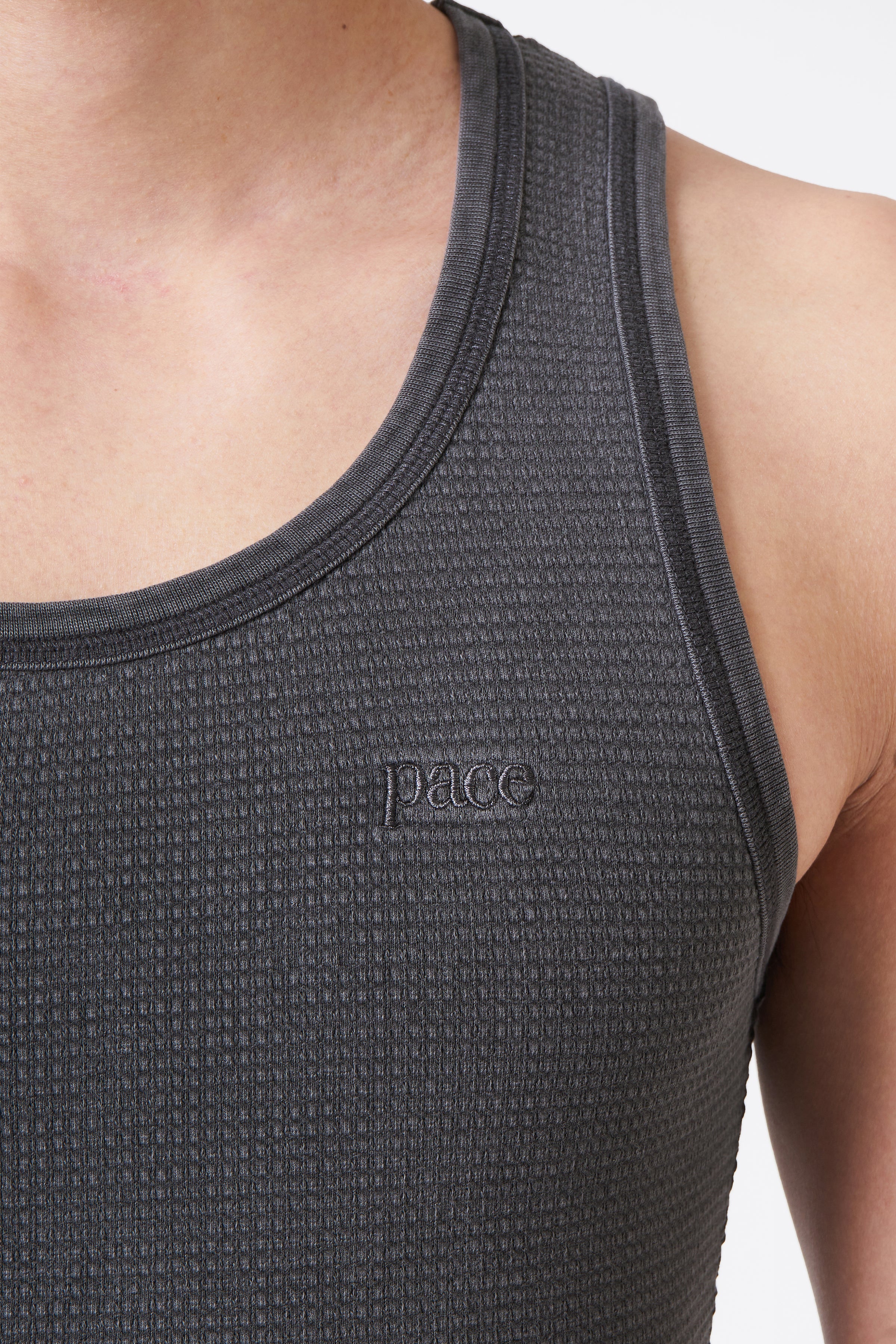 TANK TOP WAFFLE KNIT STONE WASHED BLACK