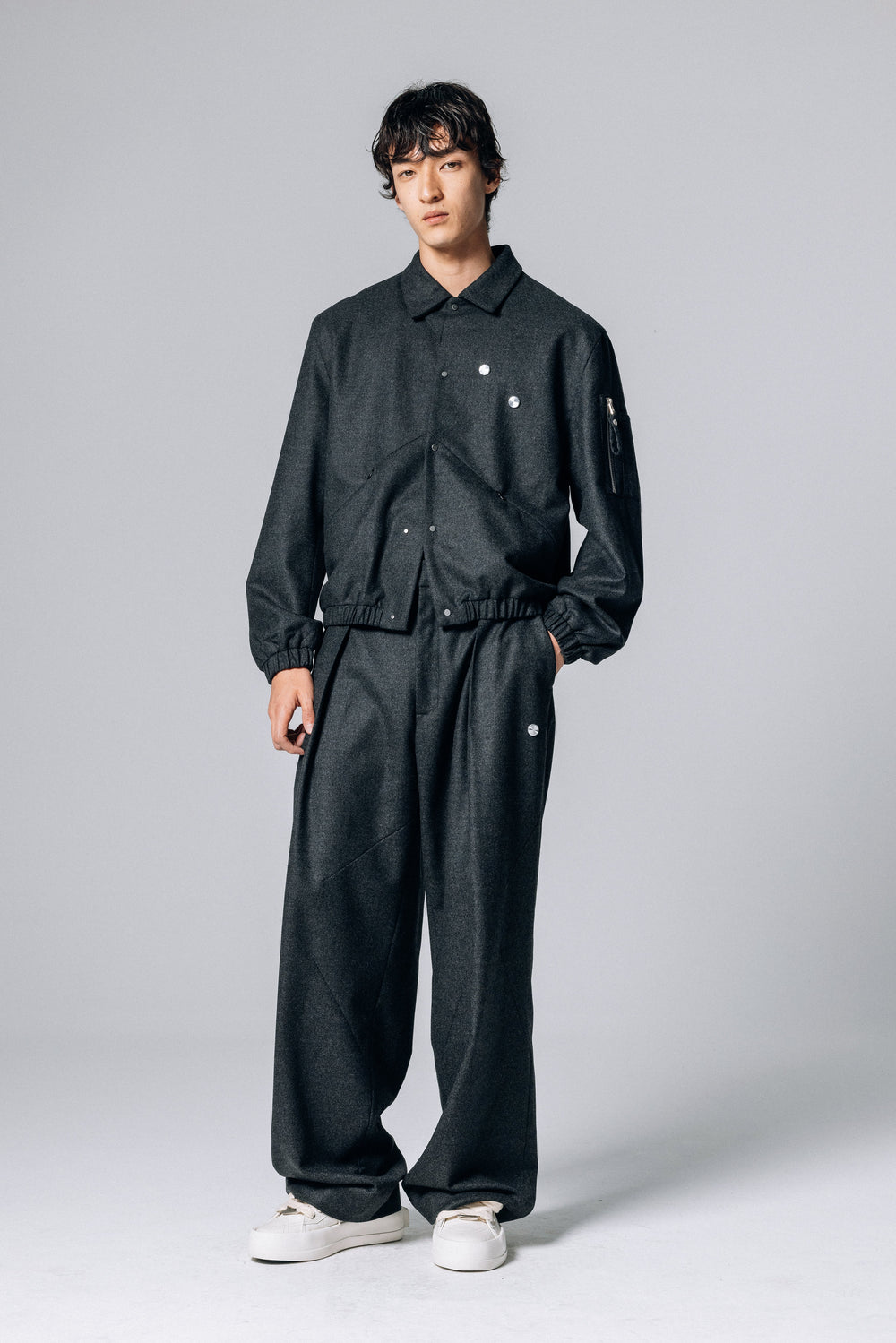 BRUTALIST COACH JACKET DARK GREY