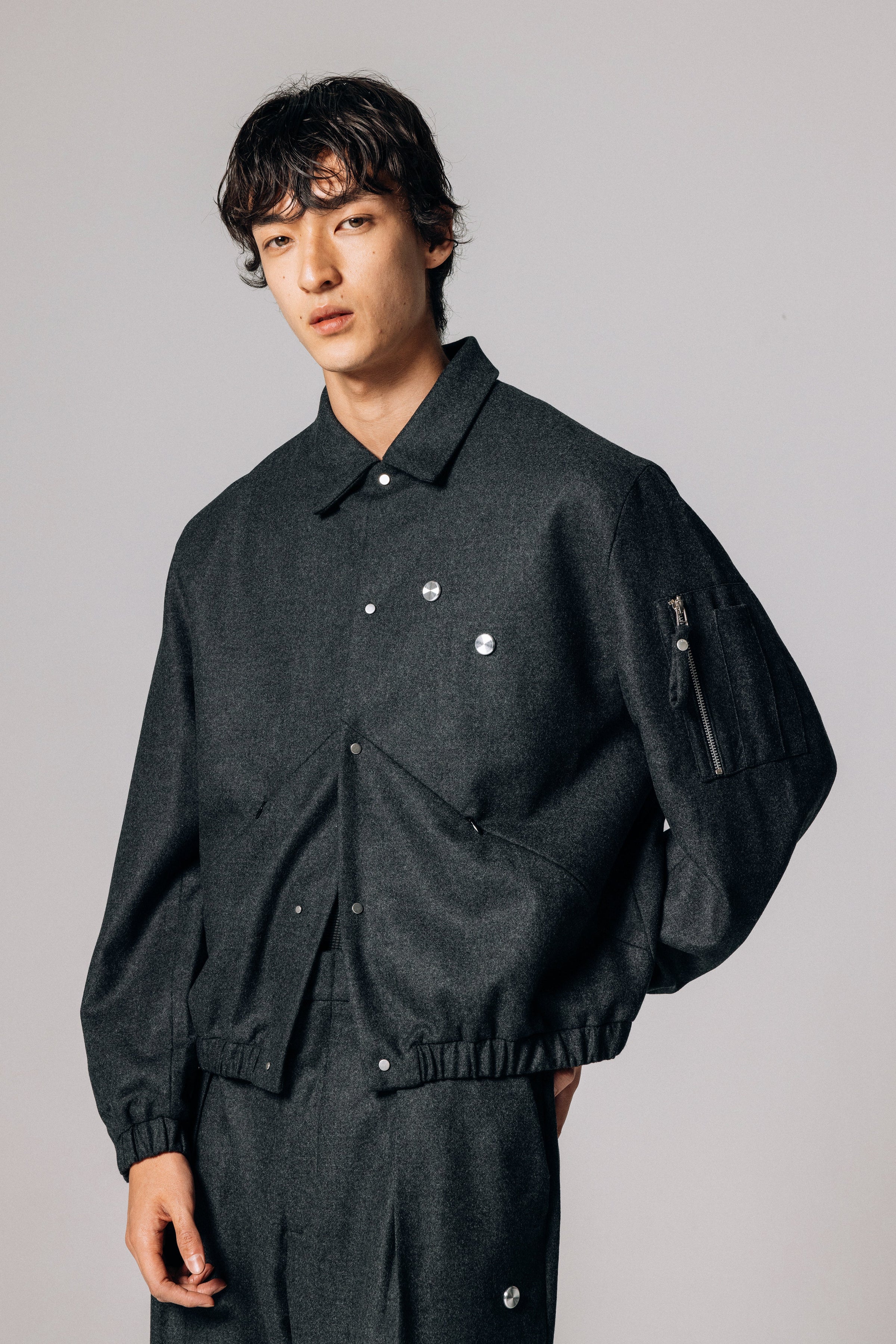BRUTALIST COACH JACKET DARK GREY