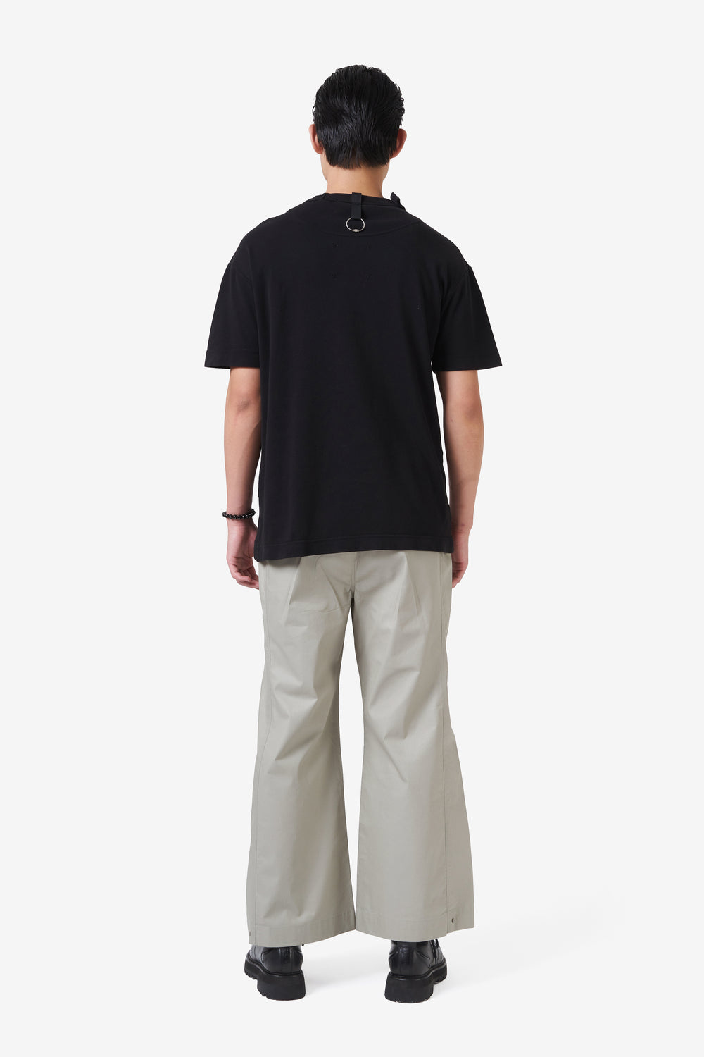 FIELD T-SHIRT BLACK