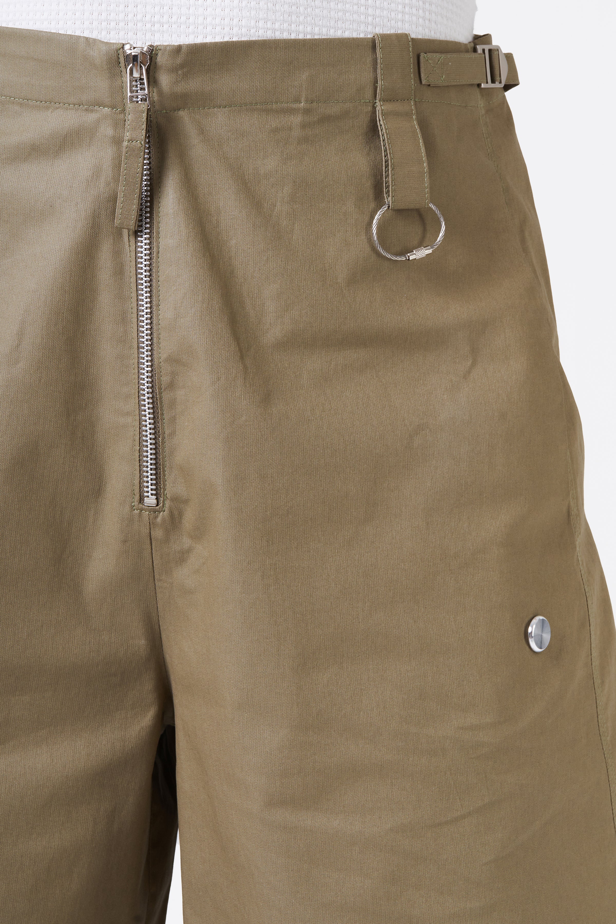 PAPER SHORTS ARMY GREEN