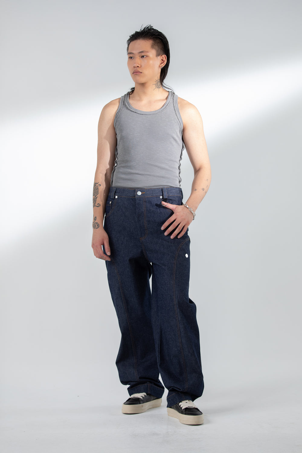 PATTERN TANK TOP LIGHT GREY