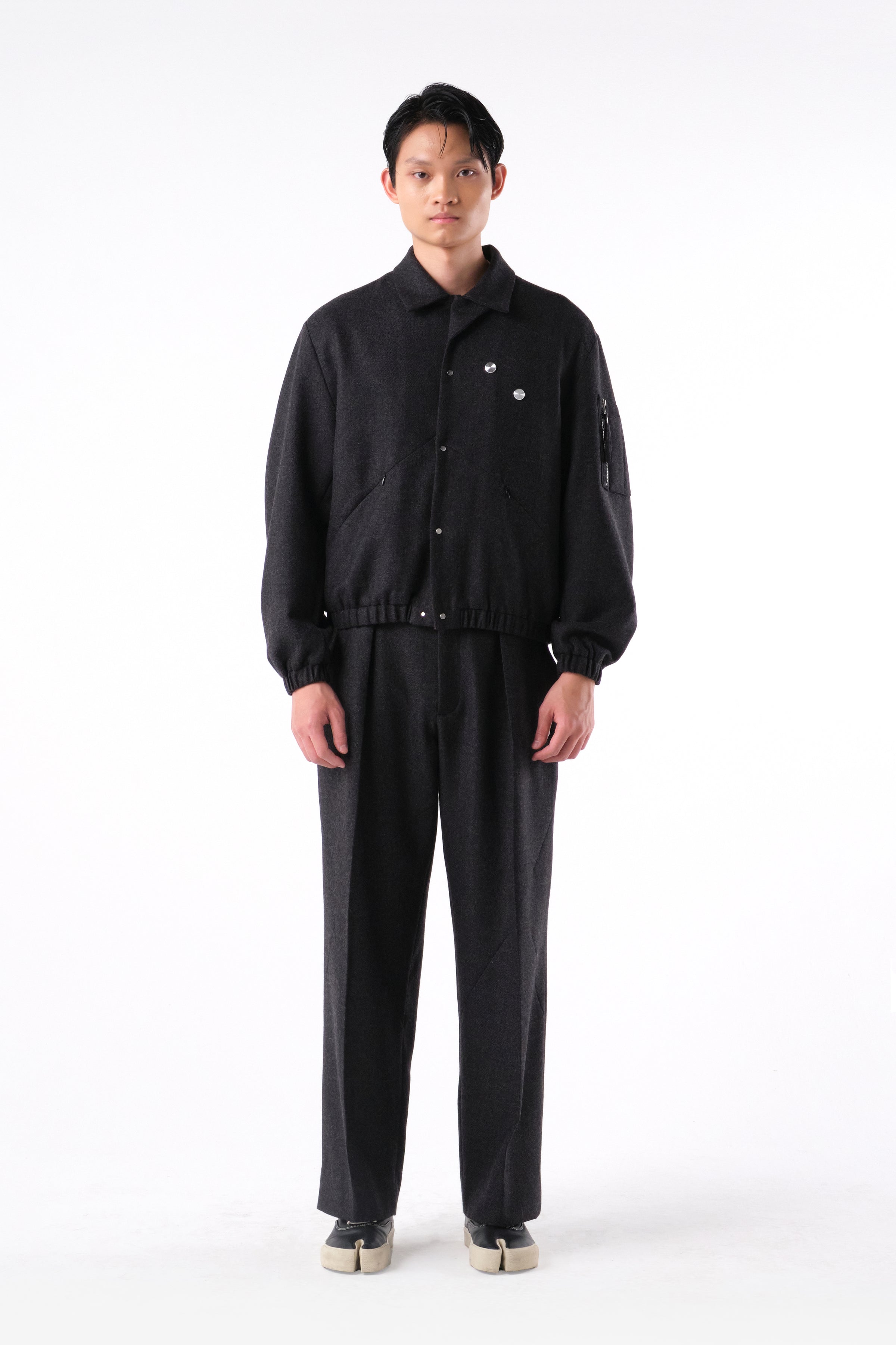 BRUTALIST COACH JACKET DARK GREY