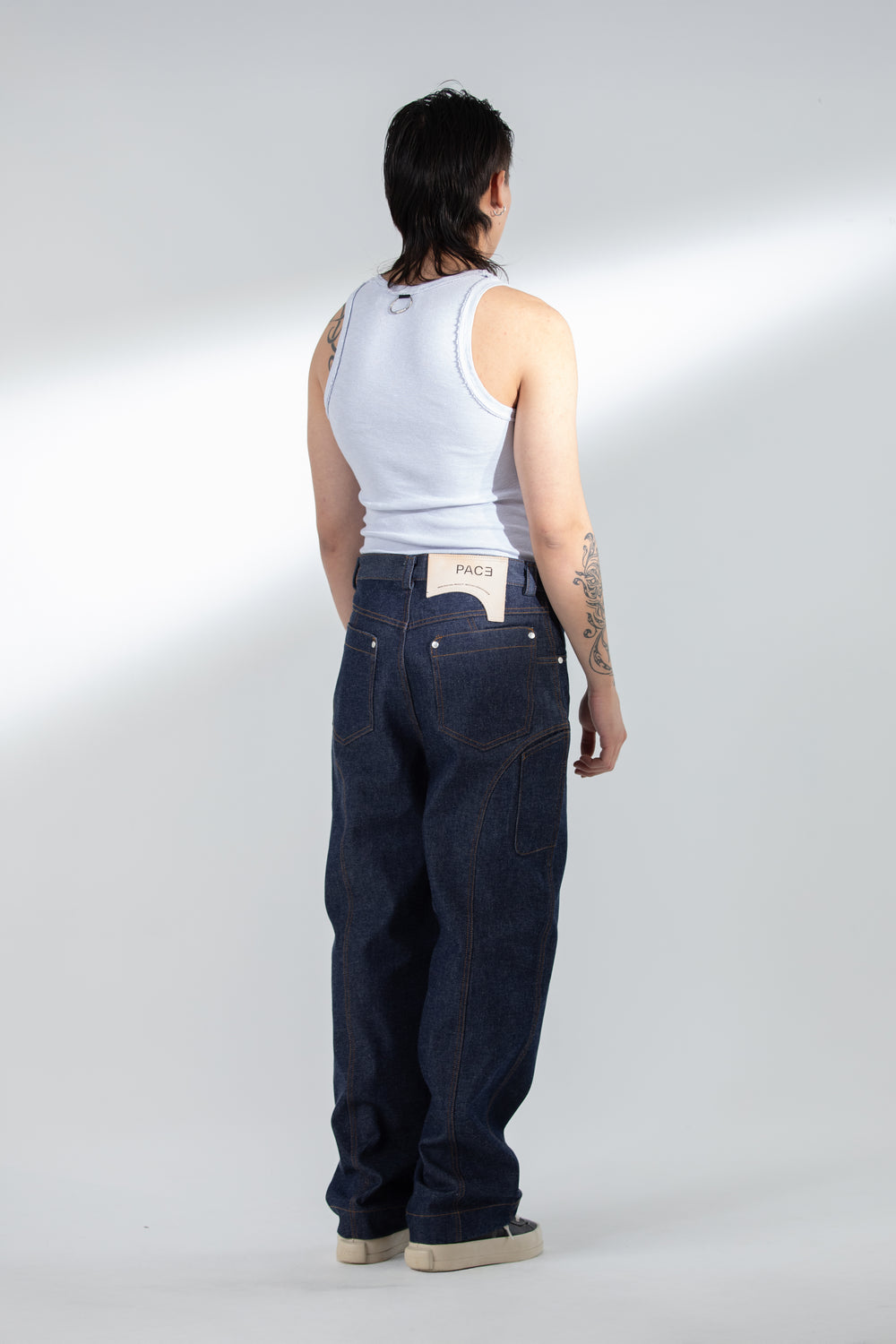 UJI RELAXED FIT JEANS RAW DENIM