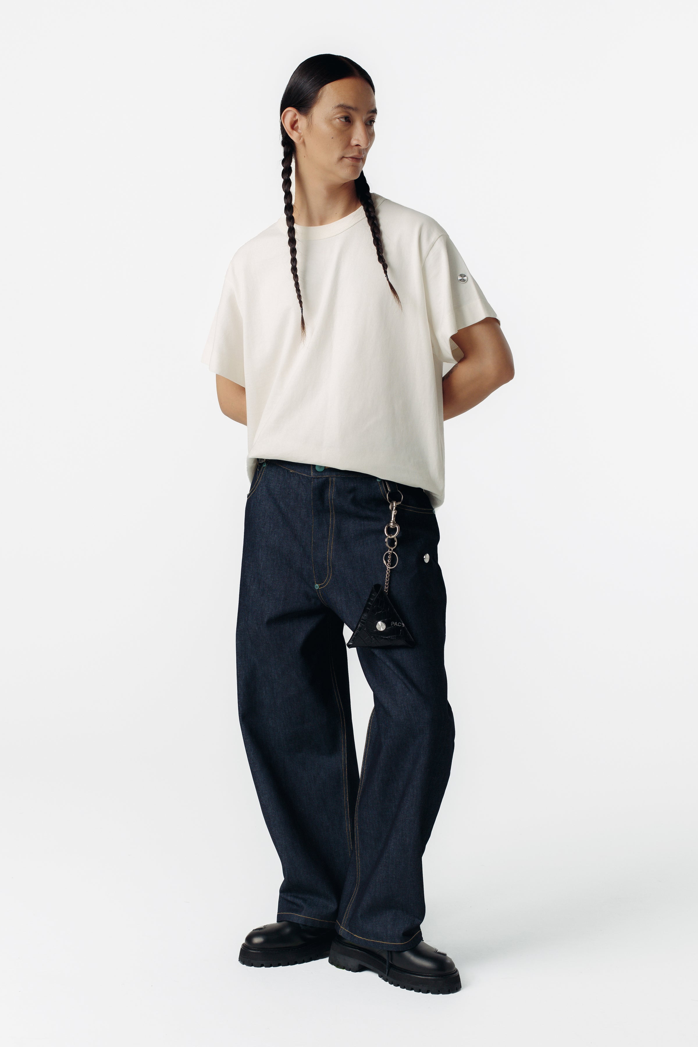 ONIGUIRI COIN POUCH CROCO LEATHER BLACK