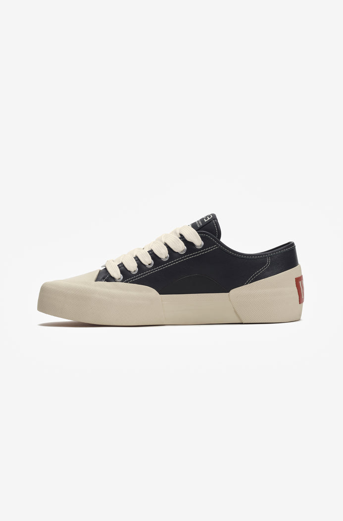 YACHT-RUBBER LEATHER LOW BLACK