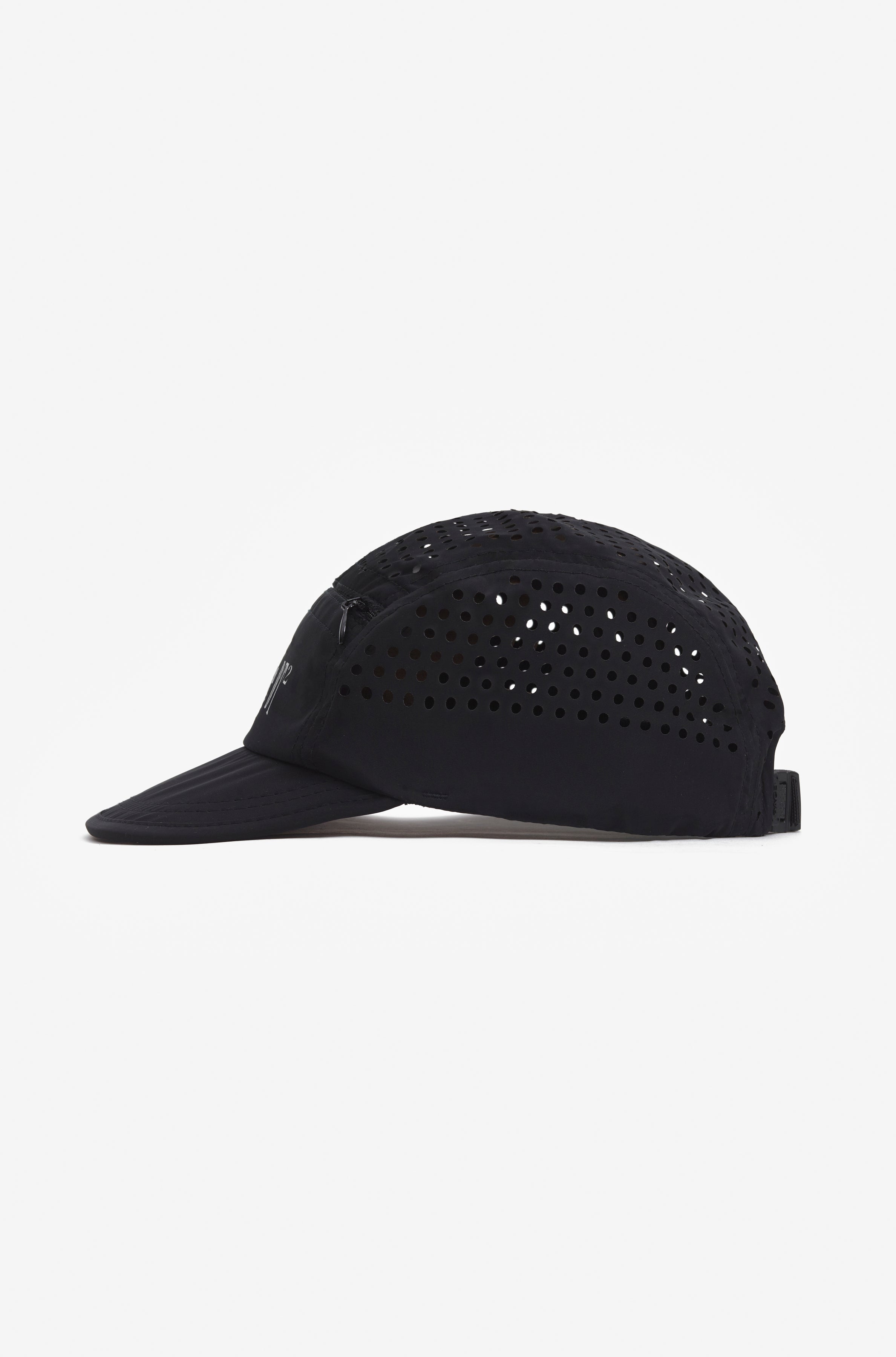 DT2 RUNNER HAT V2 BLACK