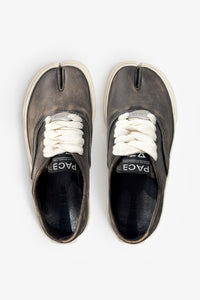 YOSHI'S TABI V2 LEATHER DUST BROWN