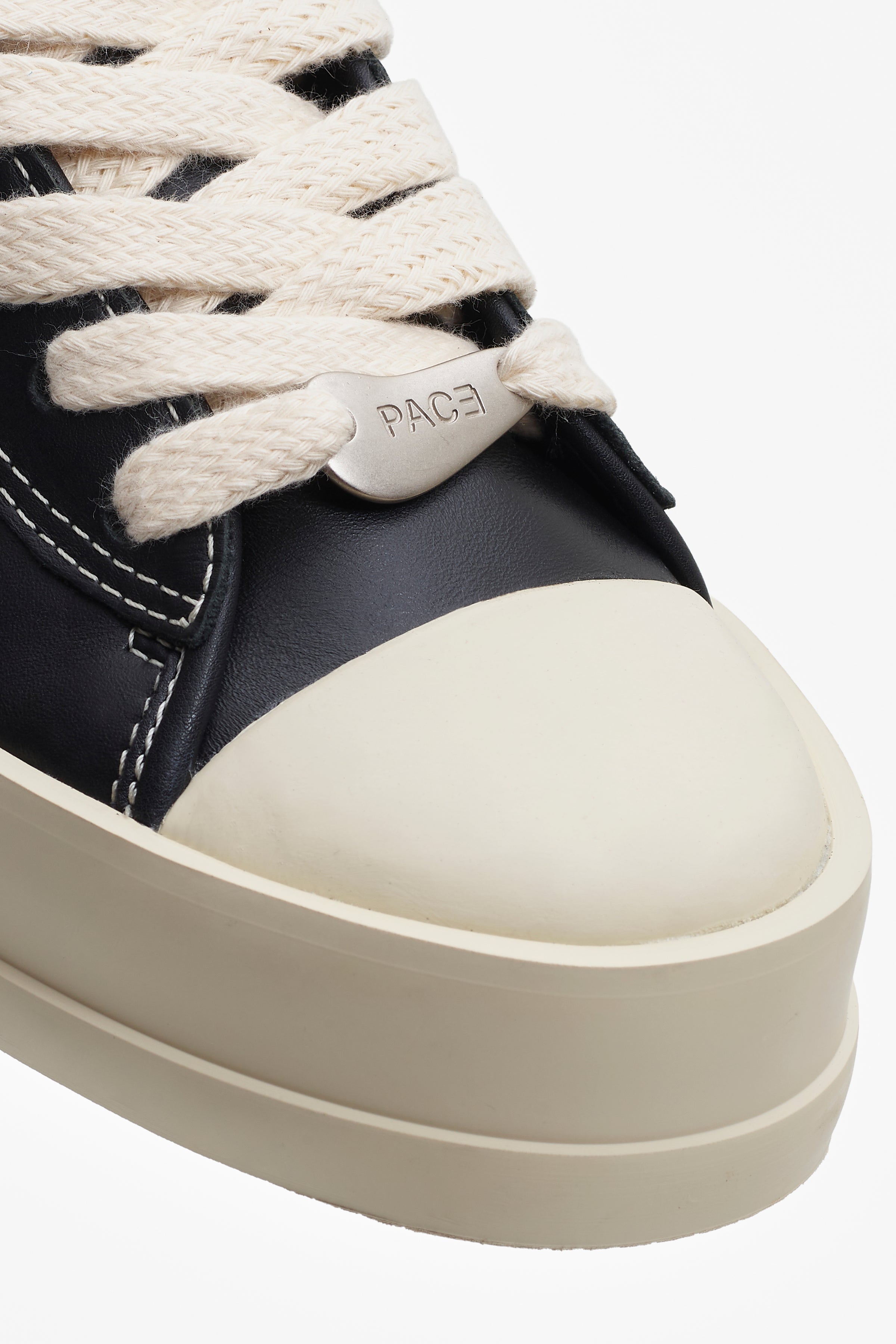 BR-01 V2 LEATHER TOE CAP LOW LIGHT BLACK