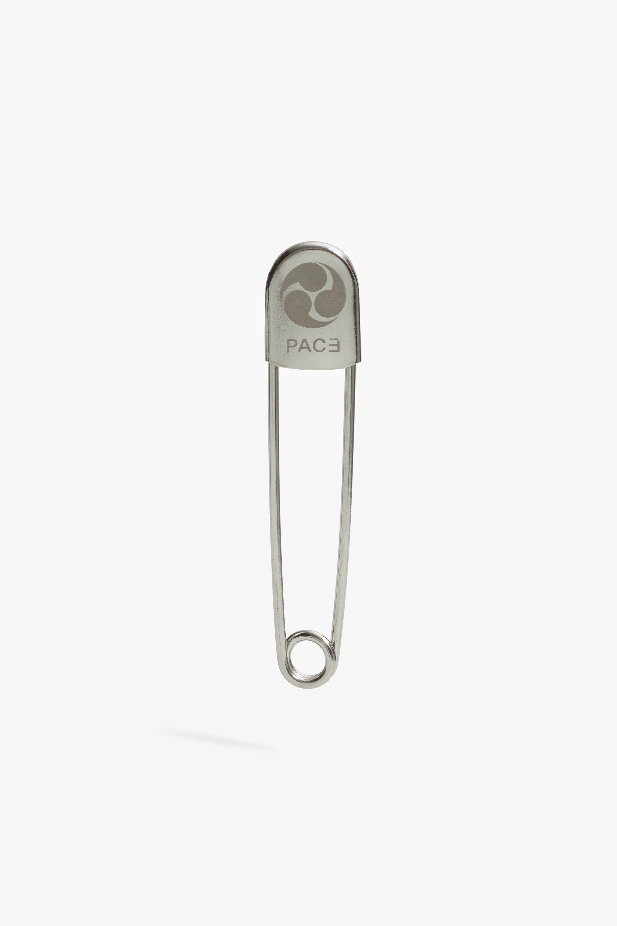 OVERSIZED TOMOE SAFETY PIN